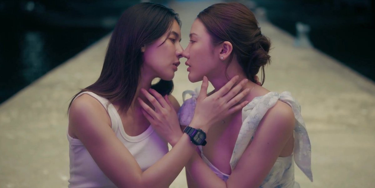 casslawless's tweet photo. I’ve been supporting and promoting HeartCode since the very beginning, so it would honestly feel like a crime if I didn’t write something today.
Everyone would agree that, as an action thriller, this series delivered brilliantly.
(1/6)
#HeartCodeTheSeries
#HeartCodeep6 https://t.co/pW59kdvmu9