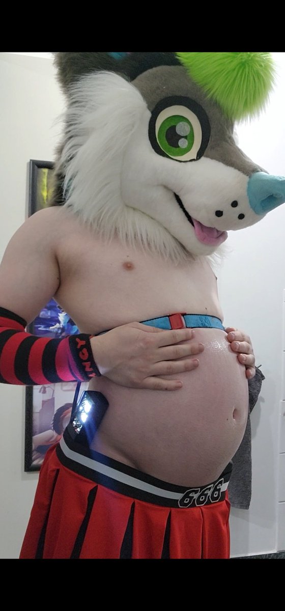 TeenBellyInflator tweet media