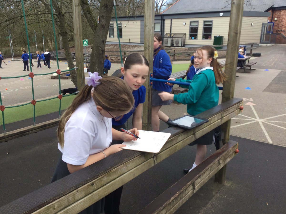 WhitegateOak tweet media