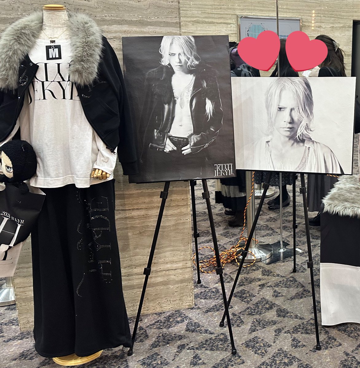 𝕒𝕡𝕡 tweet media