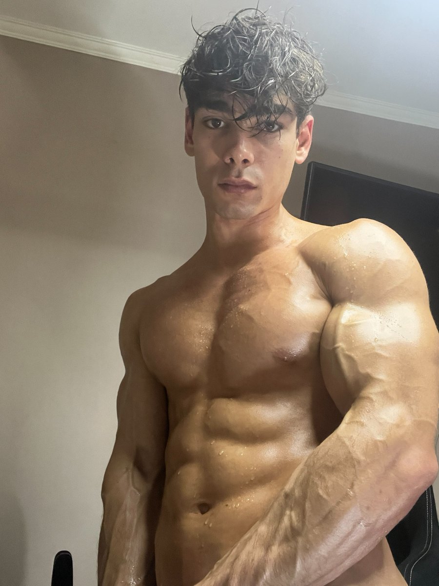 Ripped bruno tweet media