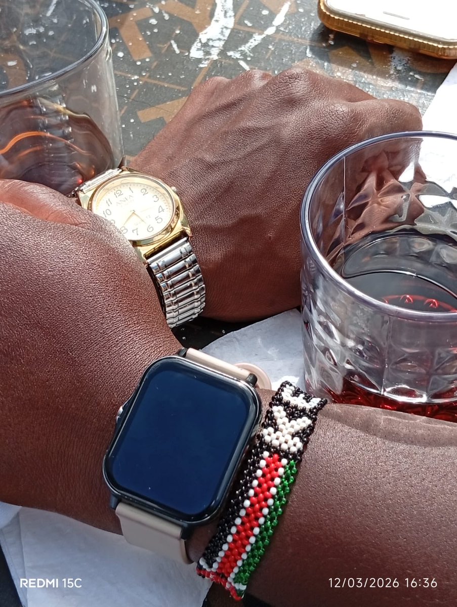 MoniGakobo's tweet photo. Just chilling and enjoying in a cool and calm environment 😍😍 https://t.co/HWTYJV3Egj