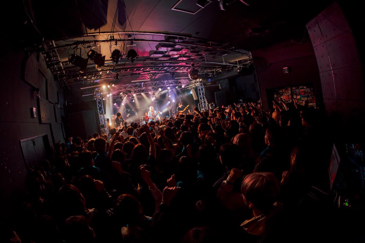 neguseofficial_'s tweet photo. 2026年3月13日(金)

「スペースシャトルで初めての街までツアー ~2026青い春編~」

@ 長野CLUB JUNK BOX

photo by @teru_ttm https://t.co/4h6biOVaan