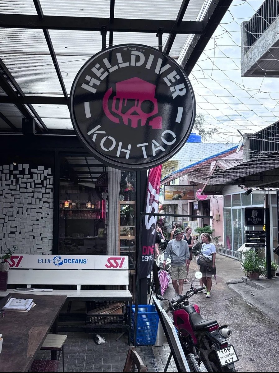 Scuba diving center in Thailand. Apparantly, the owner of it loved Helldivers 2 and named his diving center after it