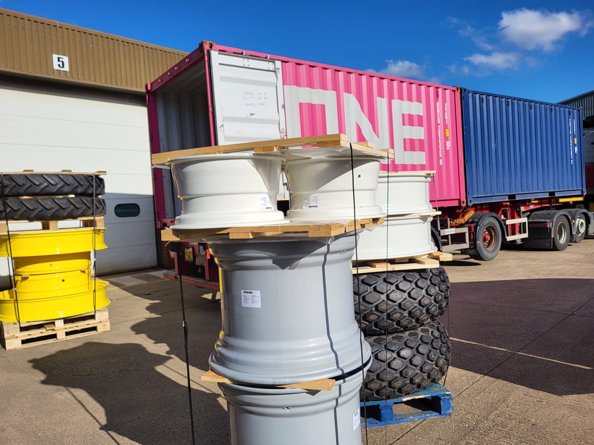 StocksAG tweet media