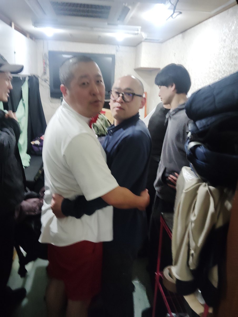 雨の群雲 tweet media