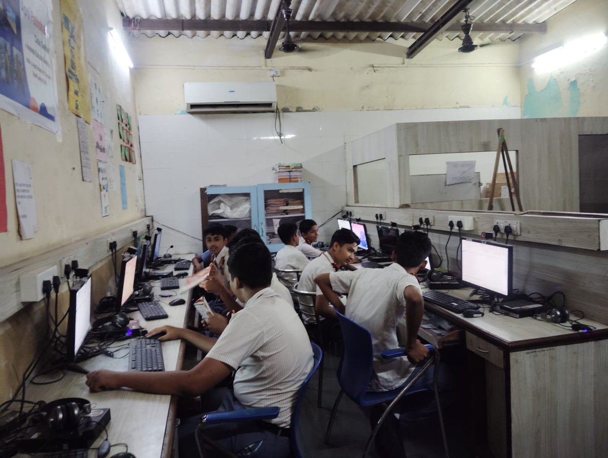 Apnipathshala tweet media