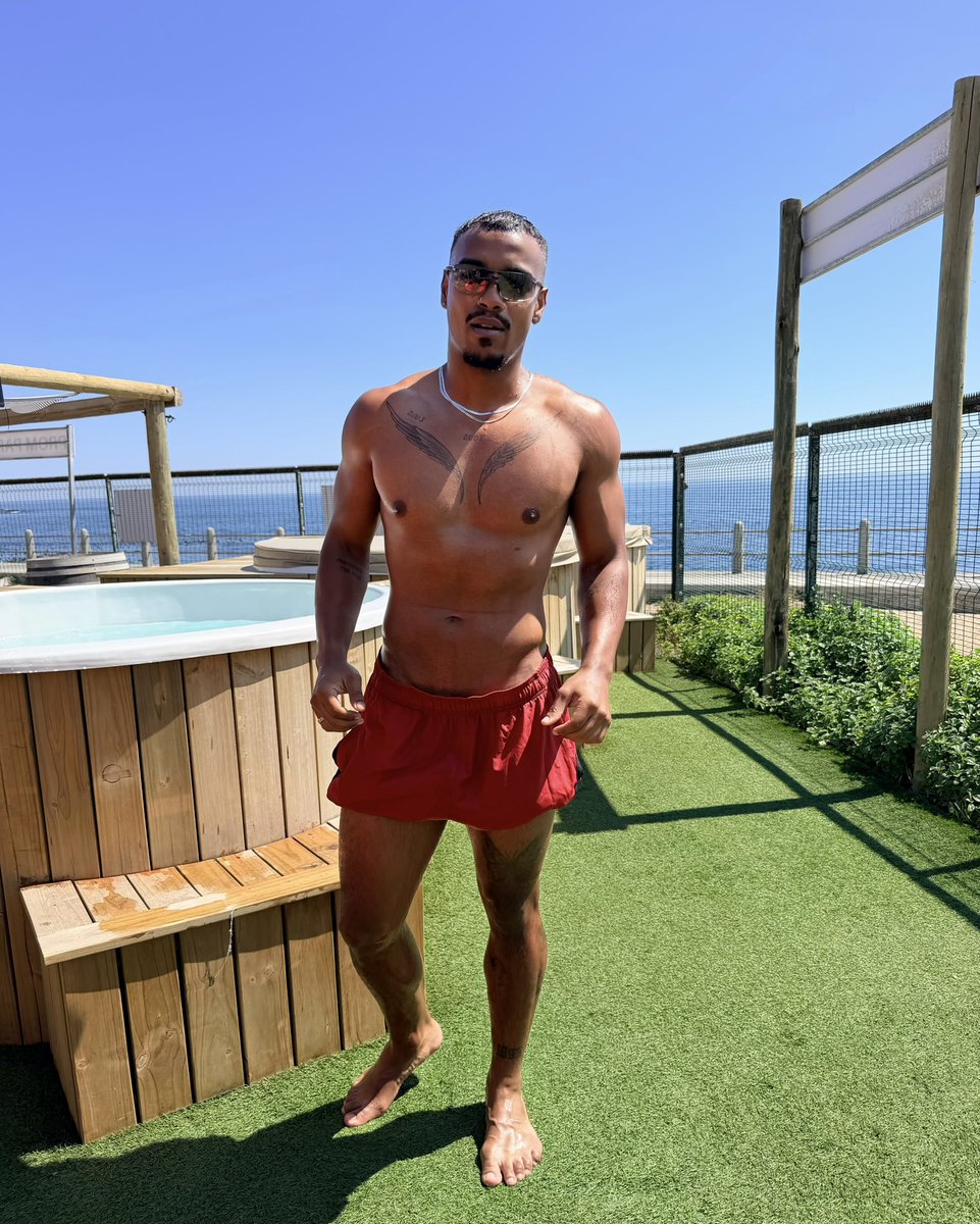 jordantylon's tweet photo. Indoda must say it w his chest 🤭 https://t.co/Hzmu1j9kv4