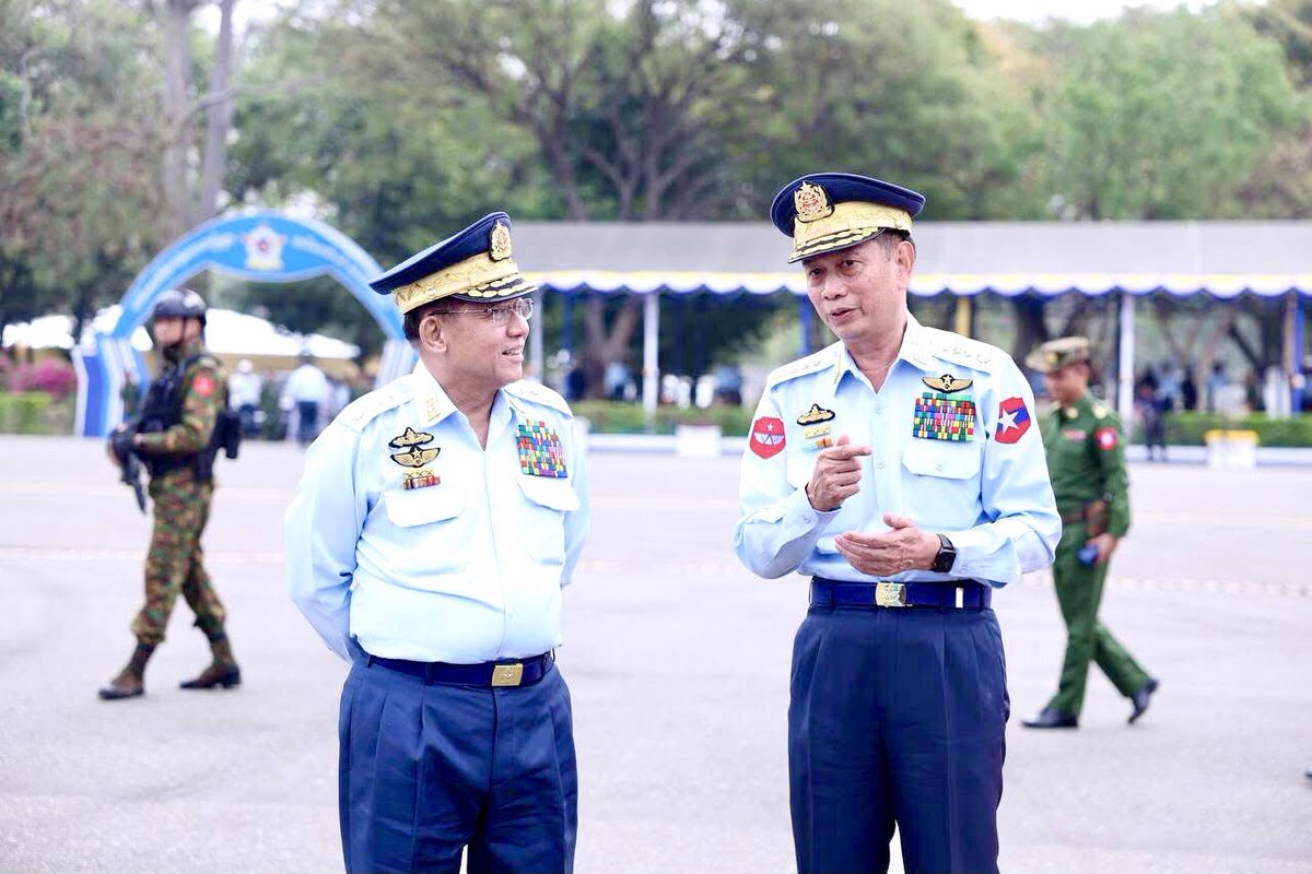 KoPhone65061643's tweet image. Commissioning Ceremony: New aircrafts commissioned into service 
myanmaritv.com/news/commissio……
:
Credit: #mitv