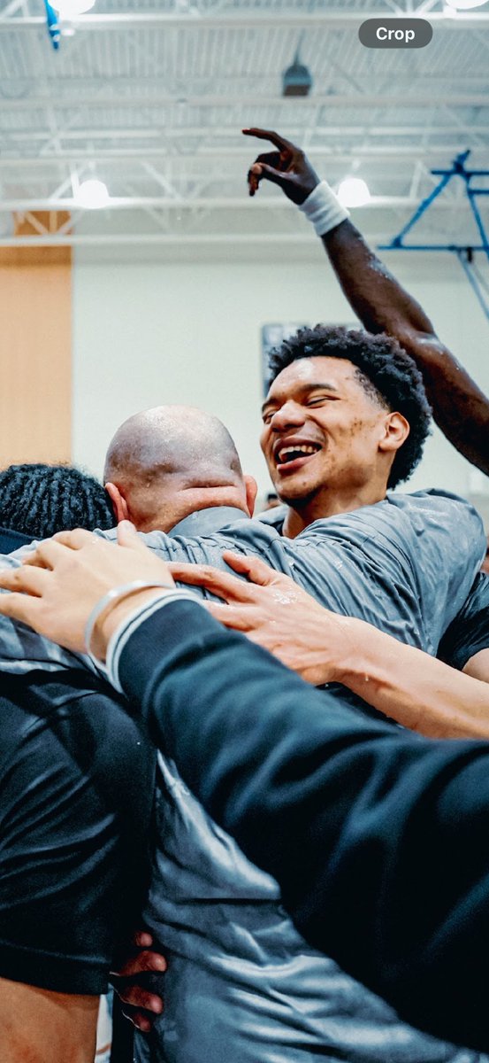 Tom Espinosa tweet media