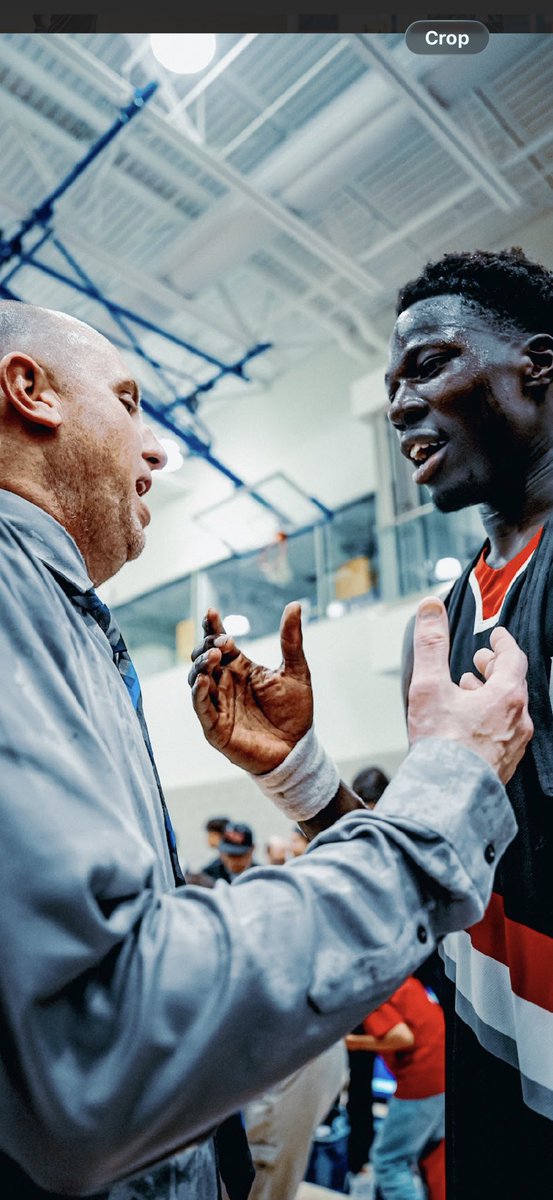 Tom Espinosa tweet media