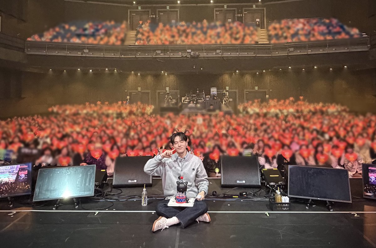 KIM MYUNGSOO(L) tweet media