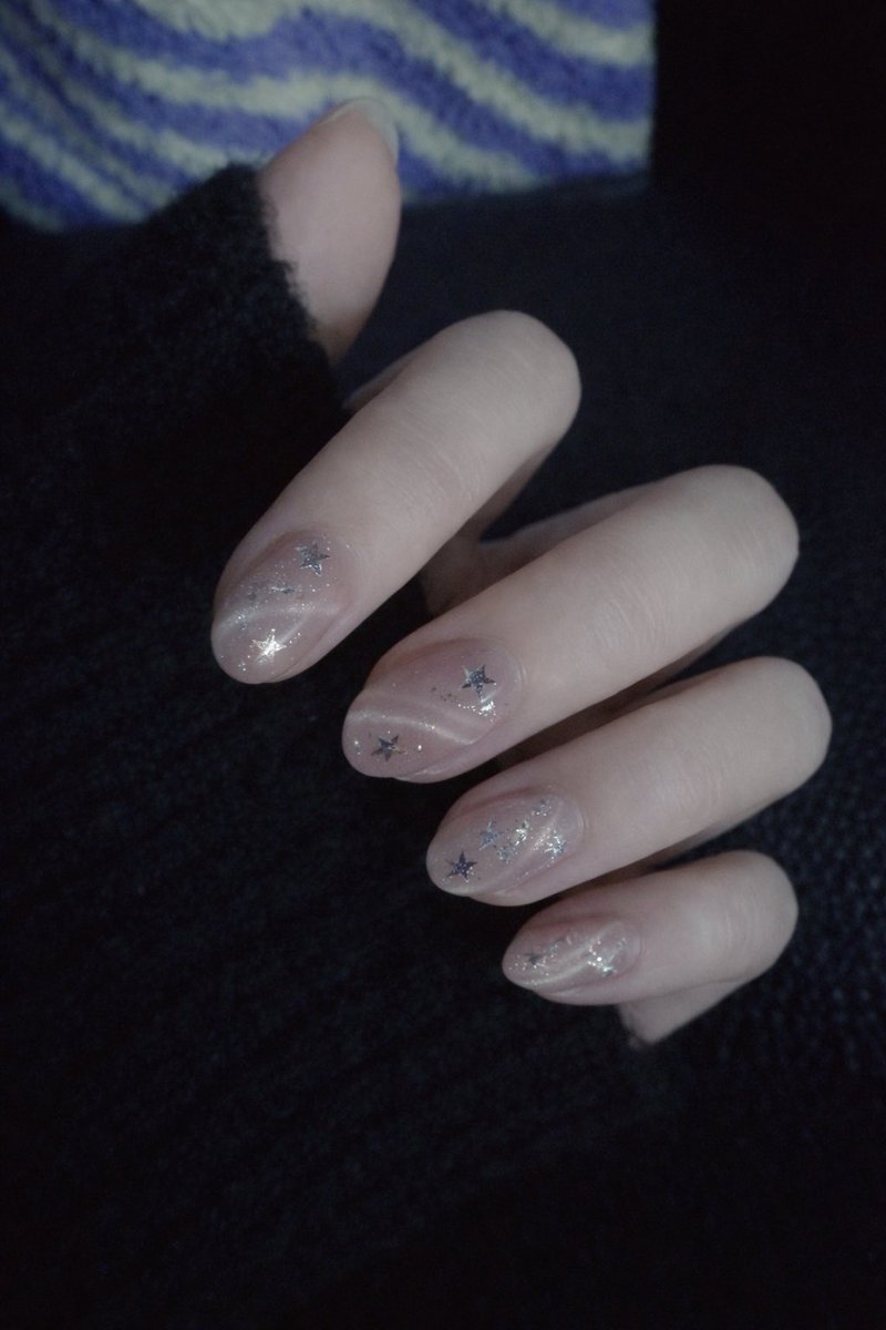 I’m 00 tweet media