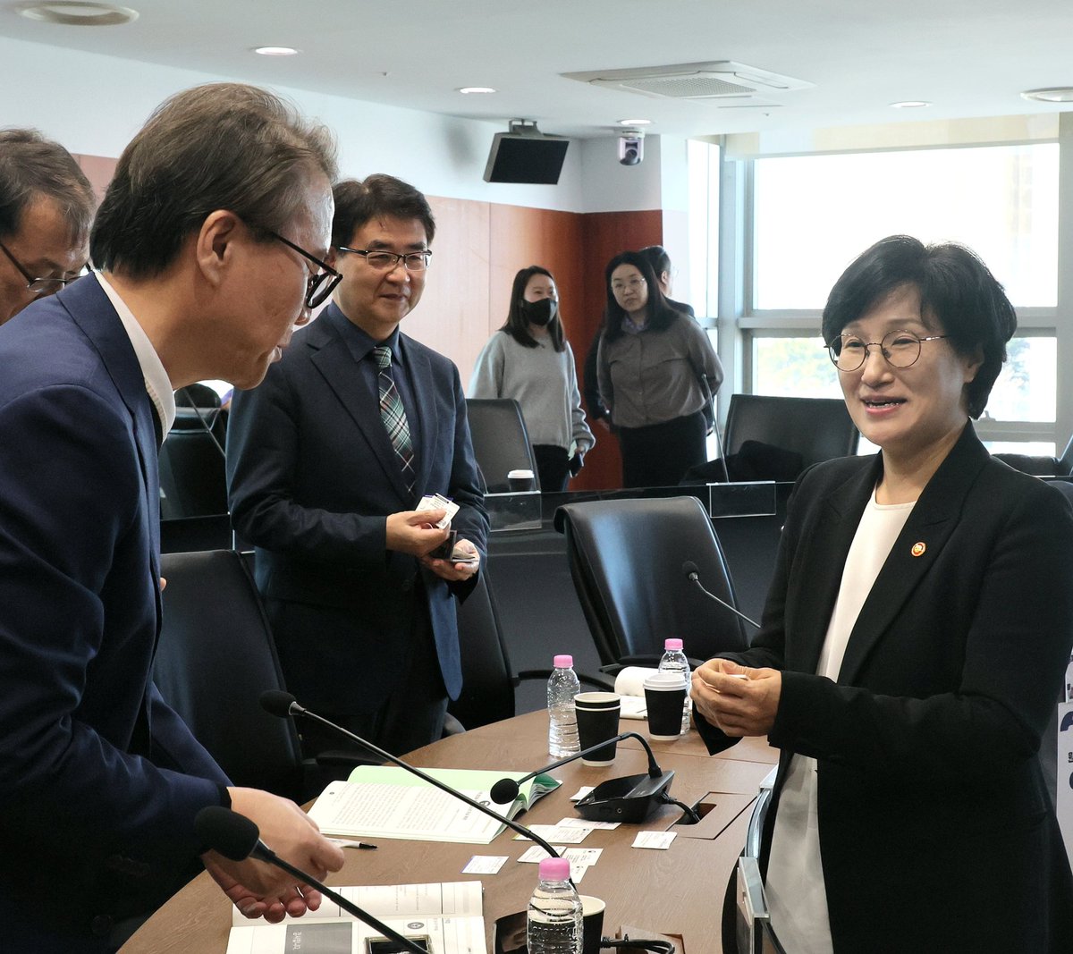 원민경 tweet media