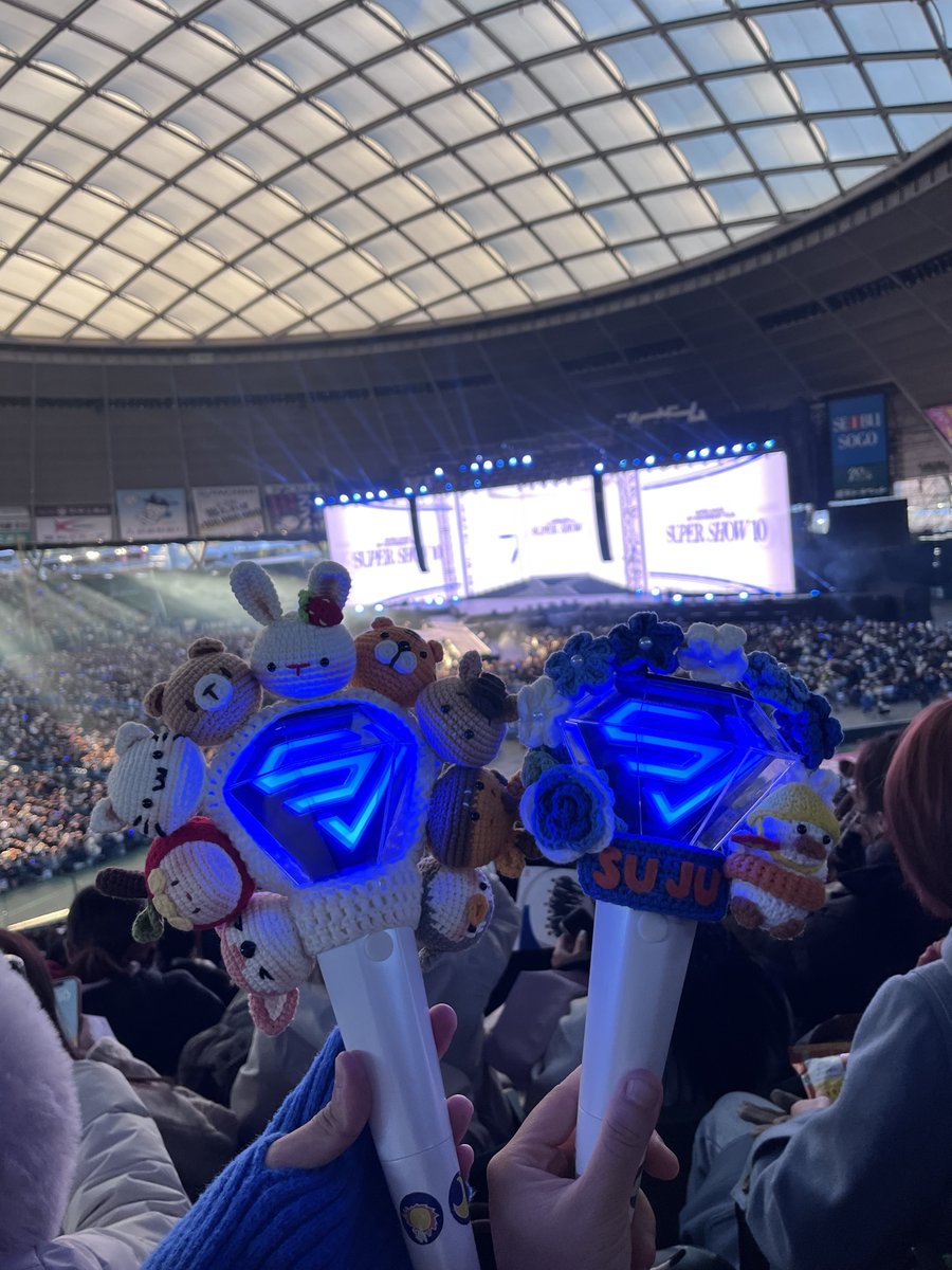 Carina Huynh Nguyen tweet media