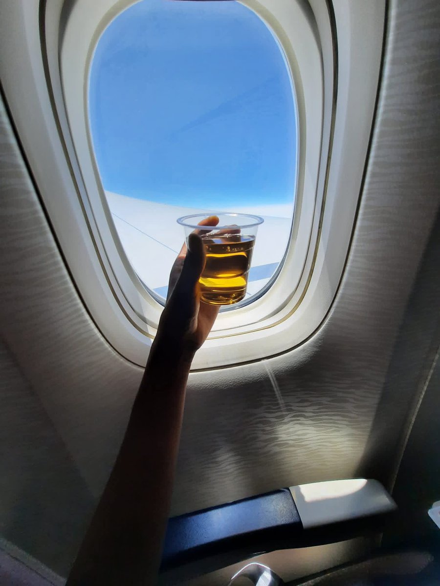 Escaping the routine for a while 🍷✈️🌴