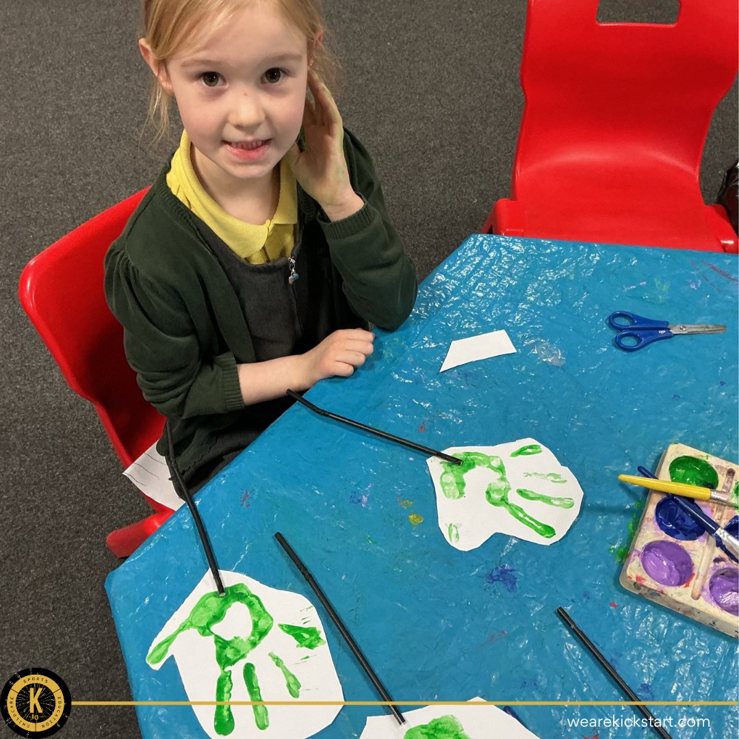 wearekickstart's tweet image. Yesterday at Bradshaw Hall Primary, the children made beautiful flower bouquets to take home 🌸💐

#BradshawHallPrimary #SchoolActivities #FlowerBouquets #HandsOnLearning #LittleFlorists #Kickstart