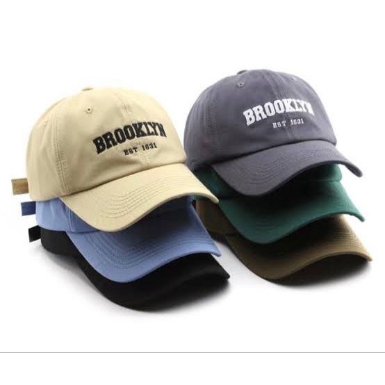 Media Sosial tweet media