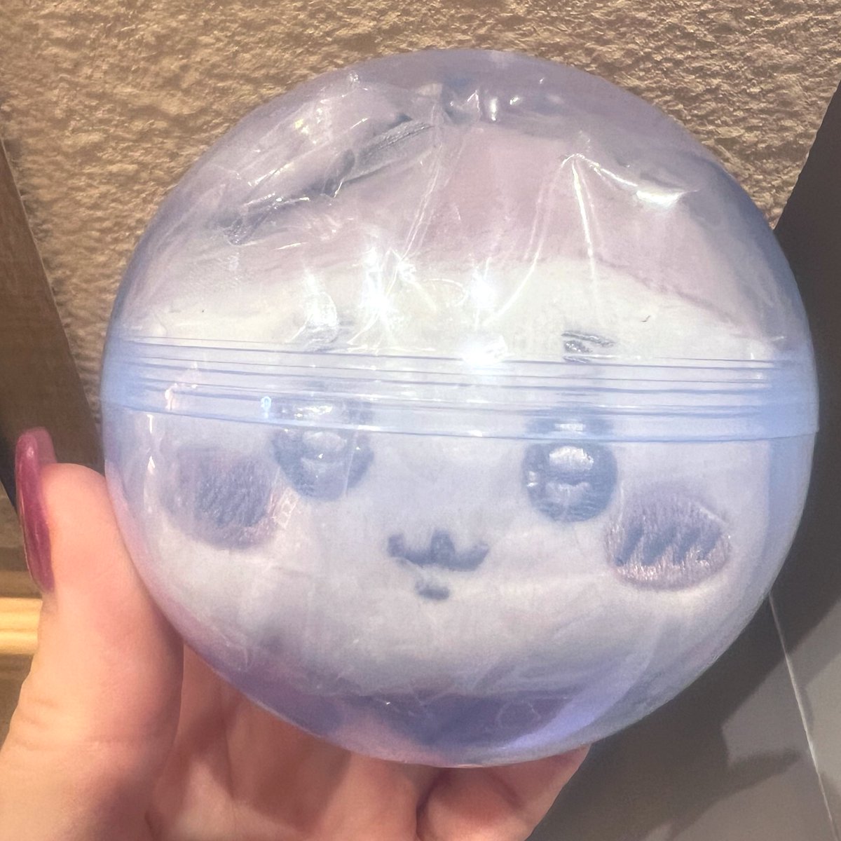 Mao8950's tweet photo. 【交換】
ちいかわ マスコットミラー リボン
ガチャガチャ 

譲▶︎古本屋(カニちゃん)
求▶︎ハチワレorモモンガ(友人分)

郵送or都内手渡し希望です。
難しいとは思いますが、お気軽にお声掛けください。よろしくお願いいたします🙇🏼‍♀️ https://t.co/aR88RhmNhY