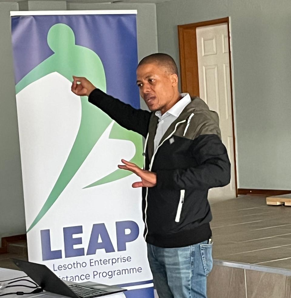 Competitiveness and Financial Inclusion tweet media