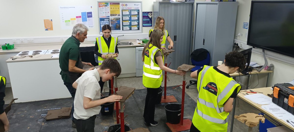 Kettlethorpe High tweet media