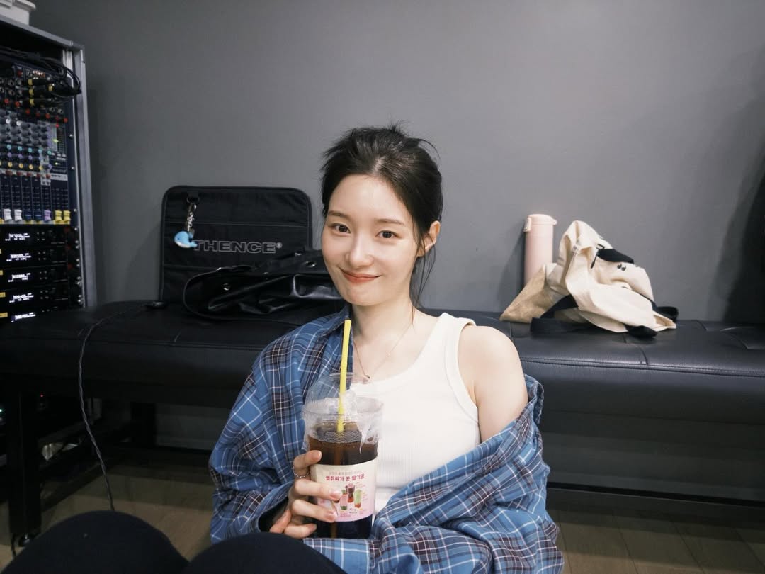 jung chaeyeon feed tweet media