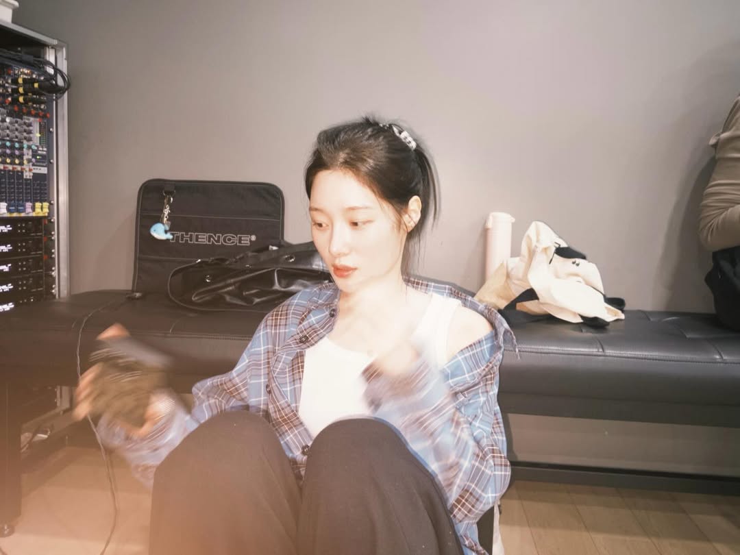 jung chaeyeon feed tweet media