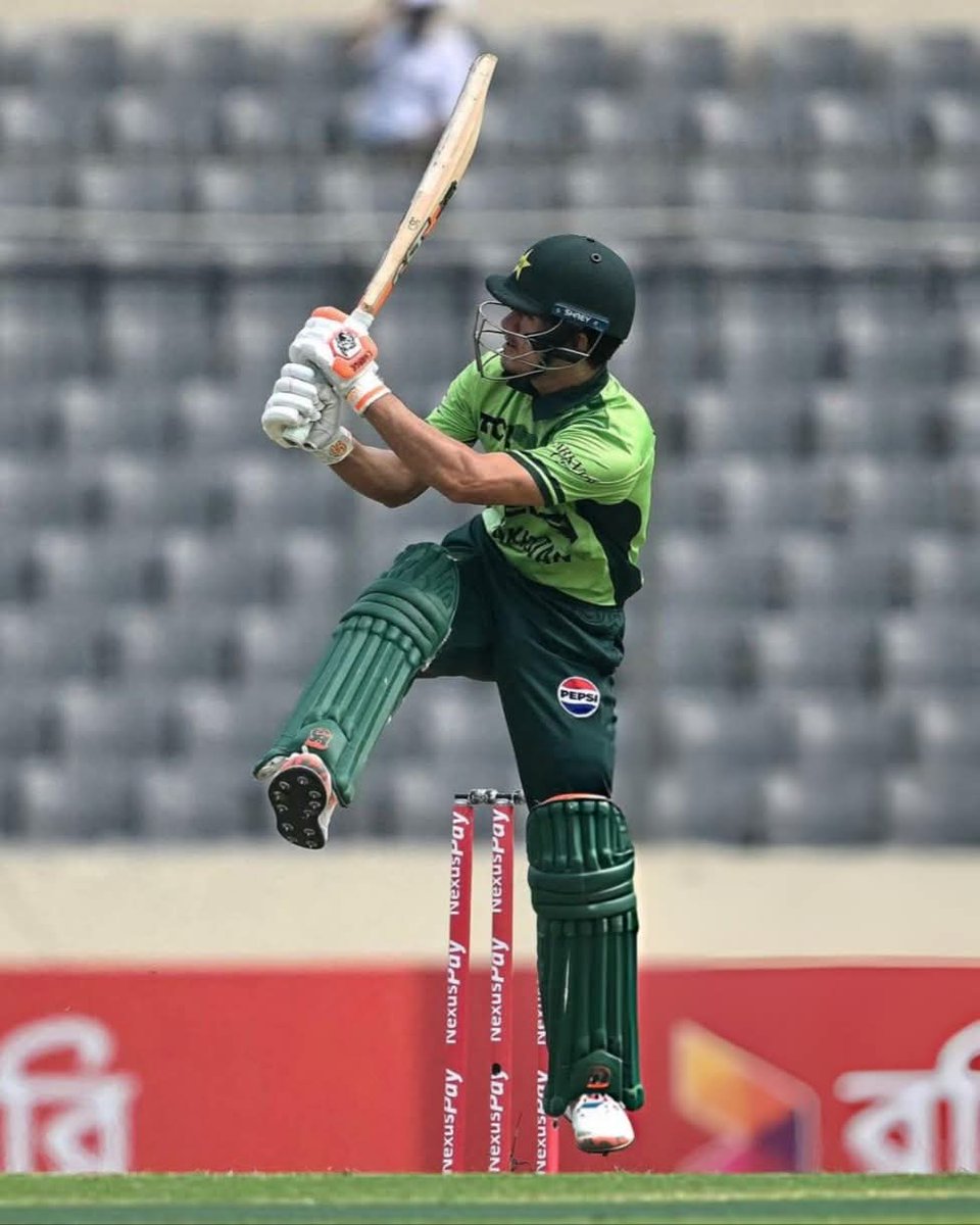 MAAZ scored 75, with 54 coming purely through boundaries, 6 fours, 5 sixes 🥵

#cricket