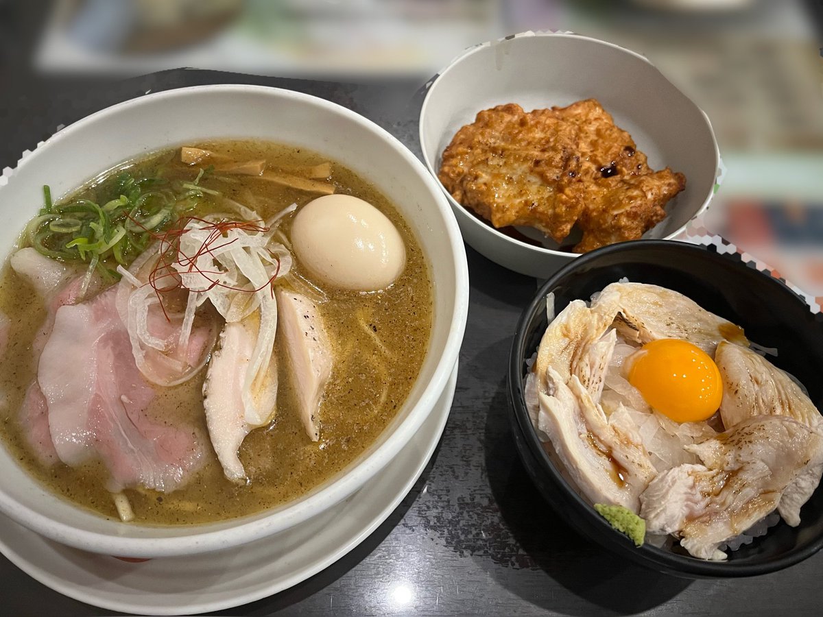 4gu0chan's tweet photo. お腹苦しい… https://t.co/ydydlDeN1q