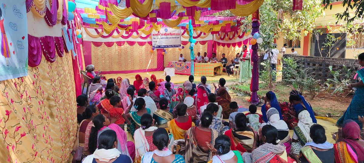 samekit_k's tweet photo. 🌸 On #InternationalWomensDay, an awareness program on women’s rights, health &amp; self-reliance was organized in Charbandia village, Anandpur Block, West Singhbhum.
Organized by Samekit Jan Vikas Kendra, Jamshedpur. 💪✨
#WomensEmpowerment #WomenPower #CommunityDevelopment https://t.co/NLnv6qgnuE