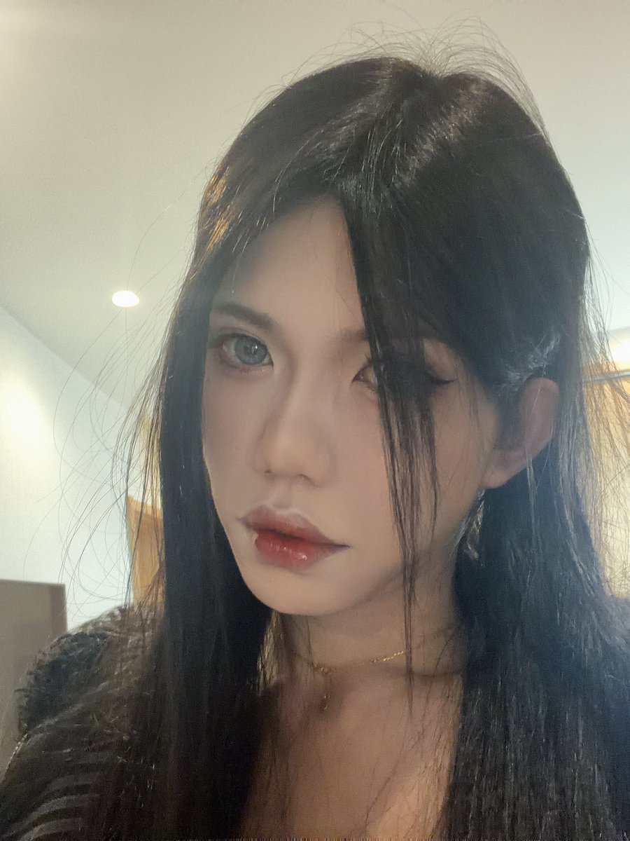 Yolo黎小雅 tweet media