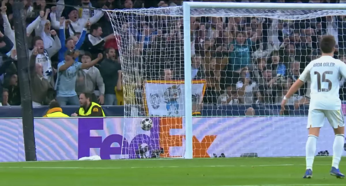 Acompañantes tweet media