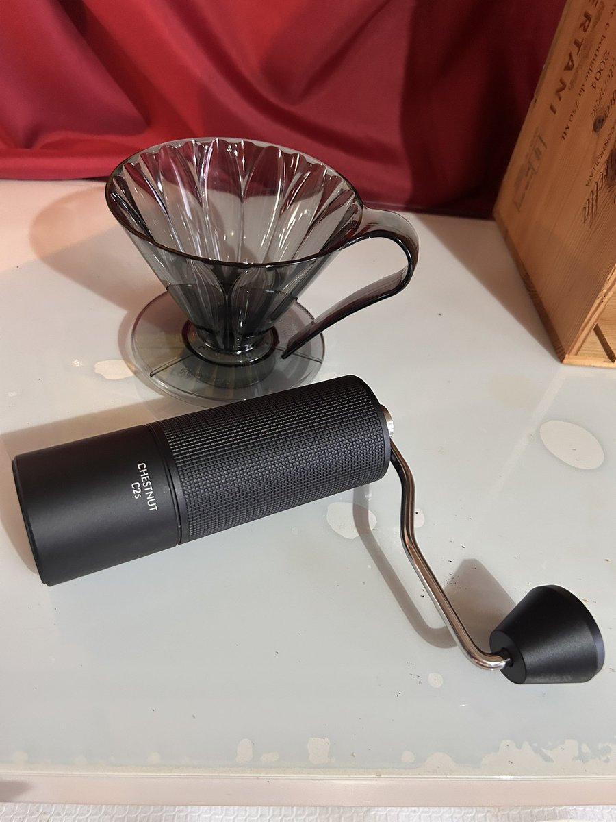 rupa_Yeah's tweet photo. 新しい子達が増えたw
#Timemore
#Flowerdripper
#slowcaffelife https://t.co/IVxoCraUyZ