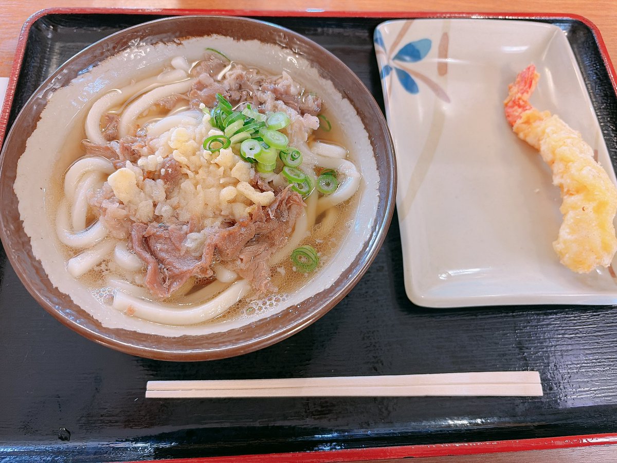gnu367's tweet photo. うどんはどこ行っても並ぶ(教訓) https://t.co/QwROV95f35
