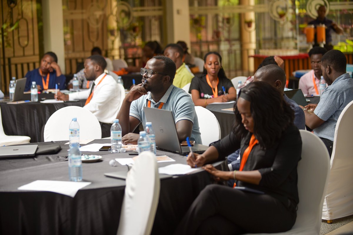 VillgroAfrica's tweet photo. Supporting ventures like NeoNest to reach the market is what we do!

In Kampala, our MedTech Lead Winnie Kibiru shared feasibility insights from our incubation programs at a workshop by @CheInnovations Uganda. 

It’s all about de-risking health tech for investors and regulators. https://t.co/K8yIfjXBbP