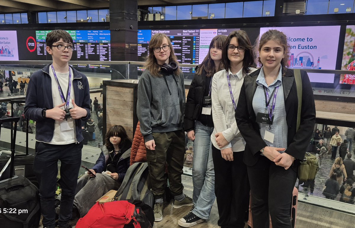 Byrchall High School tweet media