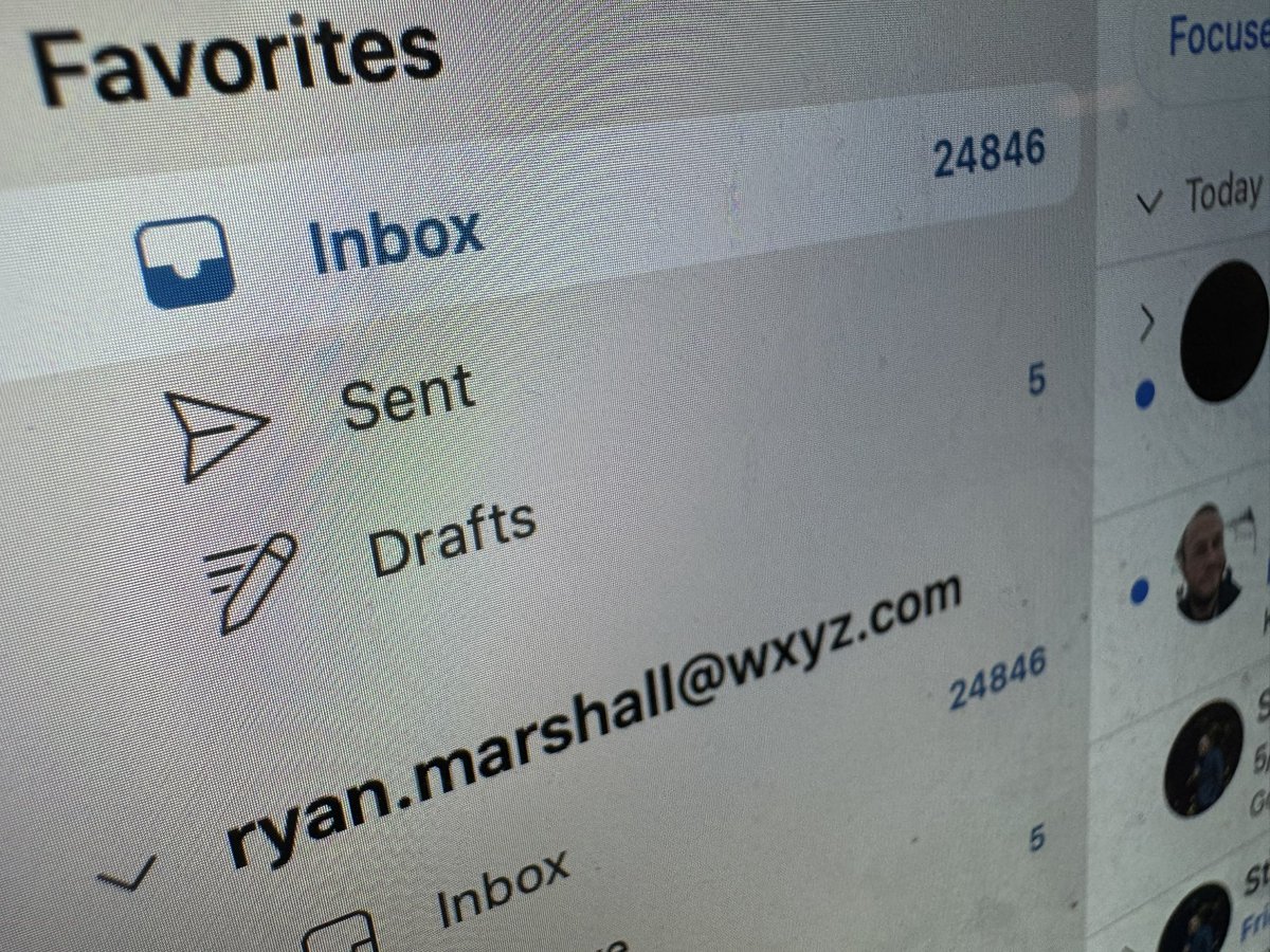 Ryan H. Marshall tweet media