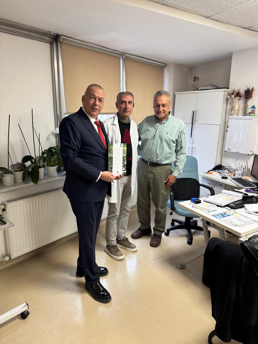 FSM Tıp Merkezi Başhekimi Dr. Ahmet Karadağ’ı
Beykoz Kent Konseyi Yürütme Kurulu adına ziyaret ettik.
