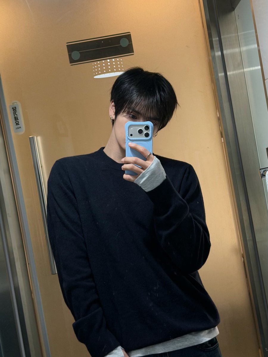 겨쿨의 남자 너뮤 아름다우시댜🥹