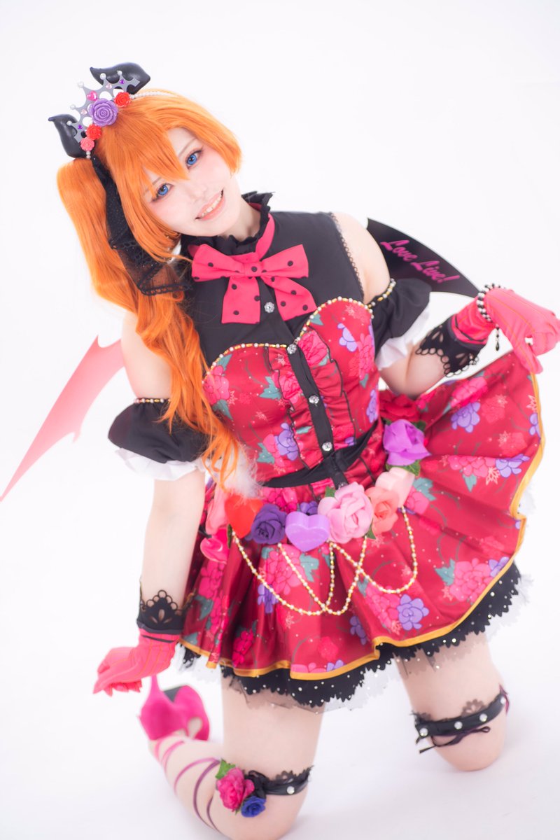 つづや tweet media