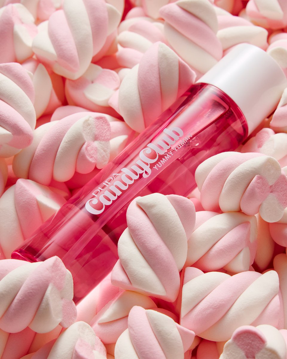 LIFE IS BETTER WITH MARSHMELLOW 🐻‍❄️
Affronta questo venerdì con una dose extra di dolcezza ➡️ CANDY CLUB YUMMY YUMMY!

➡️ bit.ly/40oX6tb 

#limitededition #pupamilano #madeinitaly #candyclub #springcollection