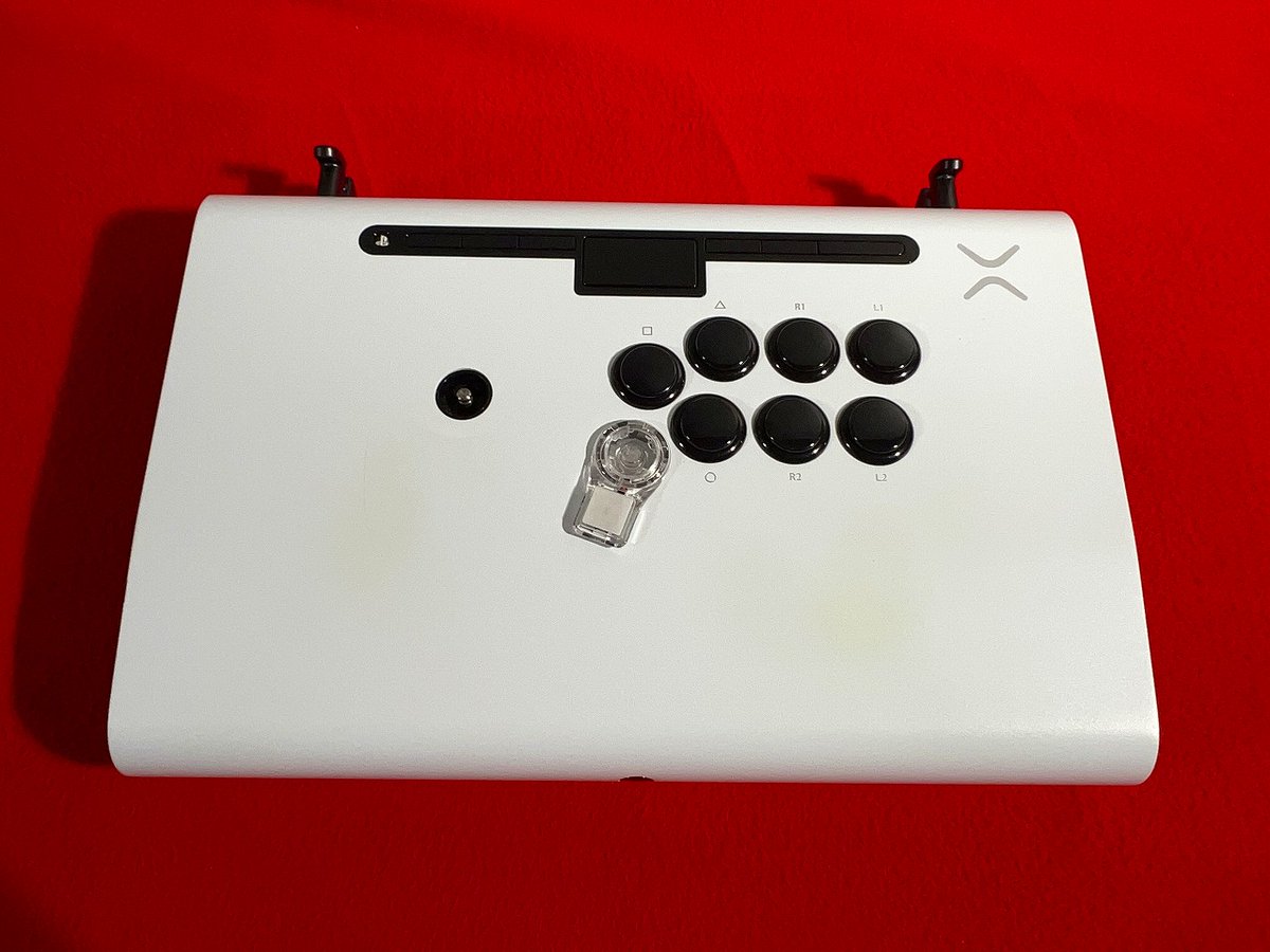 アケコンボタン コンボエクステンション スト6』で人気の「hitBOX」から追加ボタン拡張の「COMBO Extensions