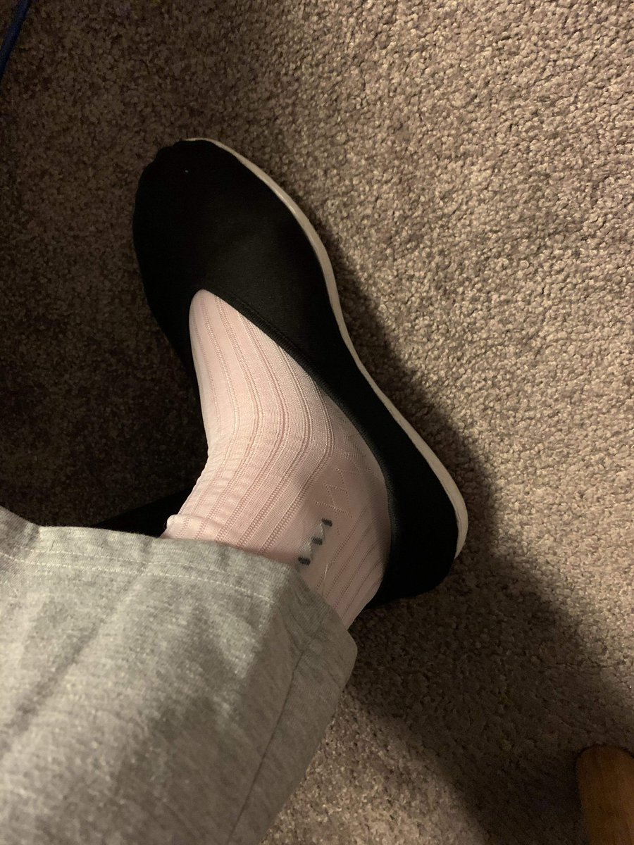 eciejfvciiwndieyrhvuerybveiudcwocjwmdo tweet media