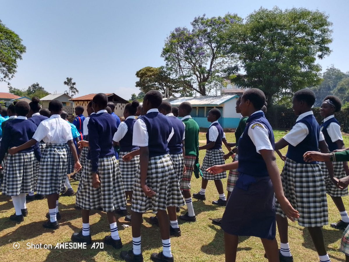 KenyaGirlGuides's tweet image. KGGA celebrated World Thinking Day in Bungoma County with Guides and Guide Leaders from several schools. Activities highlighted the history of Guiding and included drills that strengthened teamwork and leadership.
#WorldThinkingDay #KGGA #GirlGuides