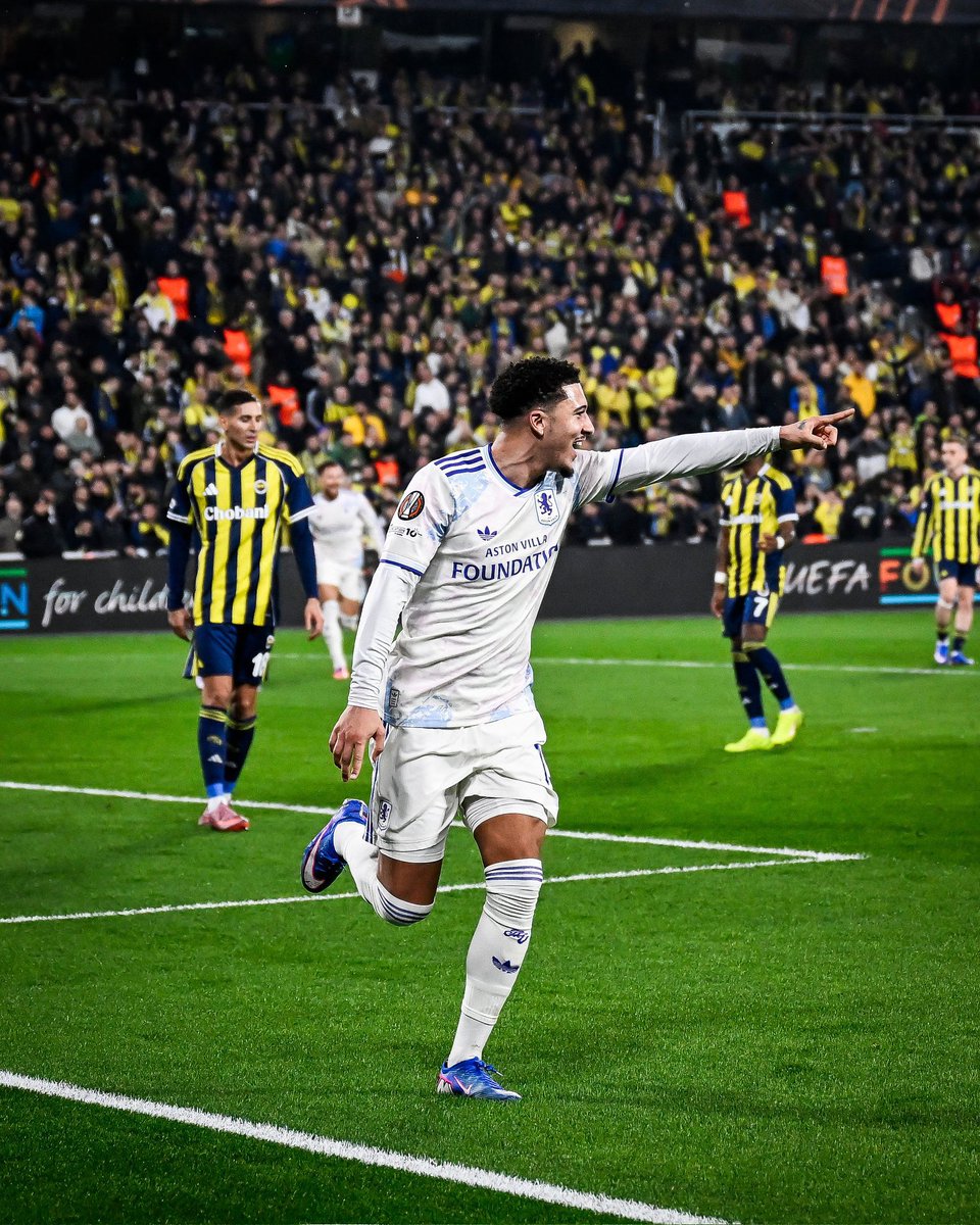 (Fan) Connor tweet media