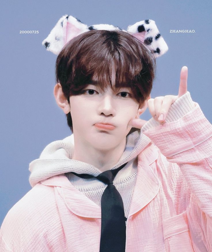 ZHANG HAO CHARTS | 장하오 tweet media