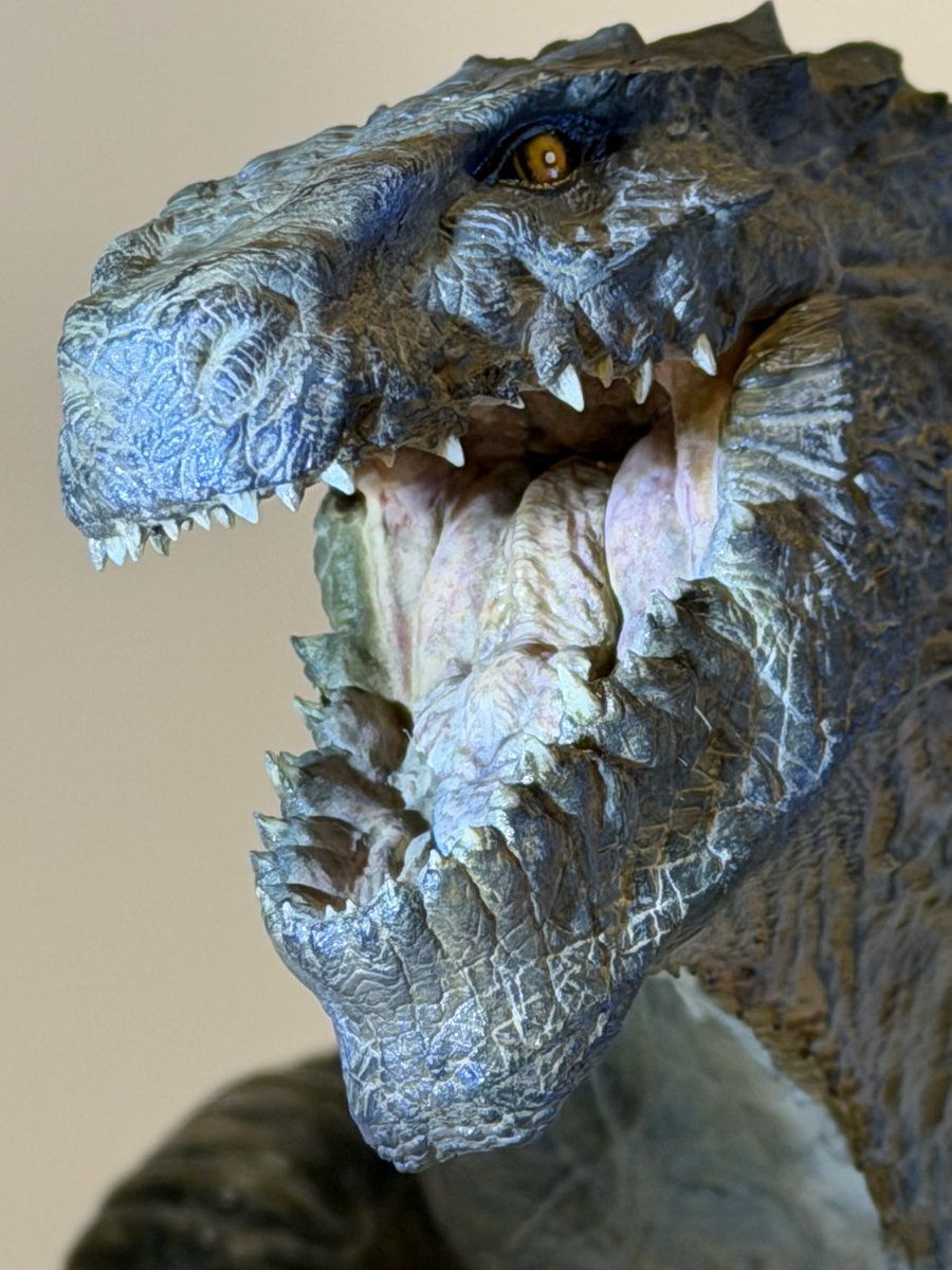 マガイ・ブツ tweet media