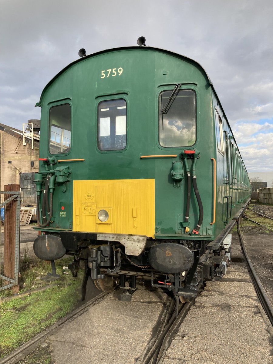 epbpg's tweet photo. Latest news from the @epbpg...
As part of ongoing improvement work, MLV 68001 and 5759 have had their Buckeye couplers overhauled and are now fitted with Lower Shelf Brackets. 
This essential and vital upgrade of 68001 and 5759 completes this project for the operational fleet. https://t.co/5h0ELWGJcO