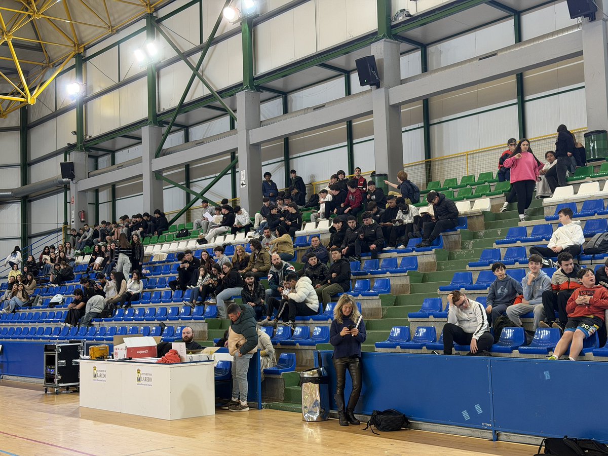 Ayuntamiento de Laredo (Cantabria) tweet media