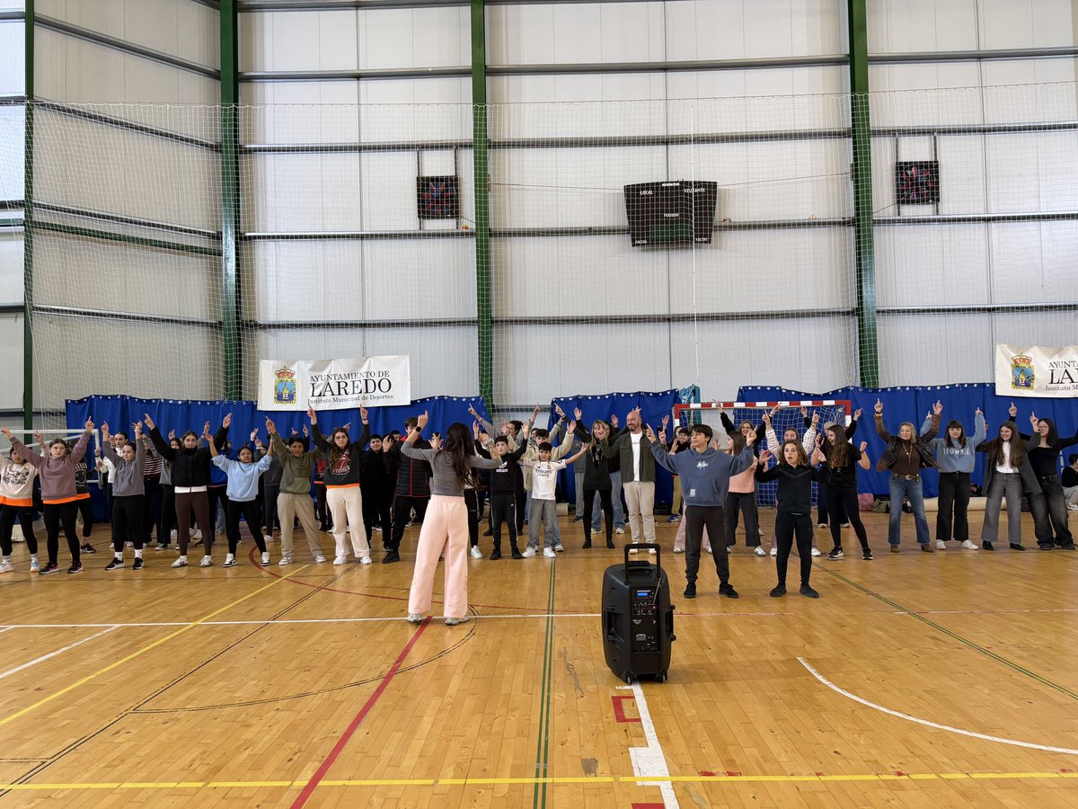 Ayuntamiento de Laredo (Cantabria) tweet media